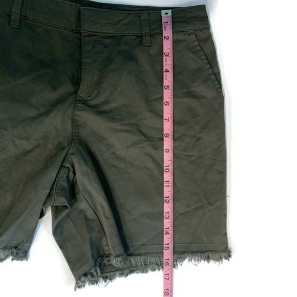 Style & Co Released Hem Cotton Shorts Green Sz 8 - Picture 5 of 5